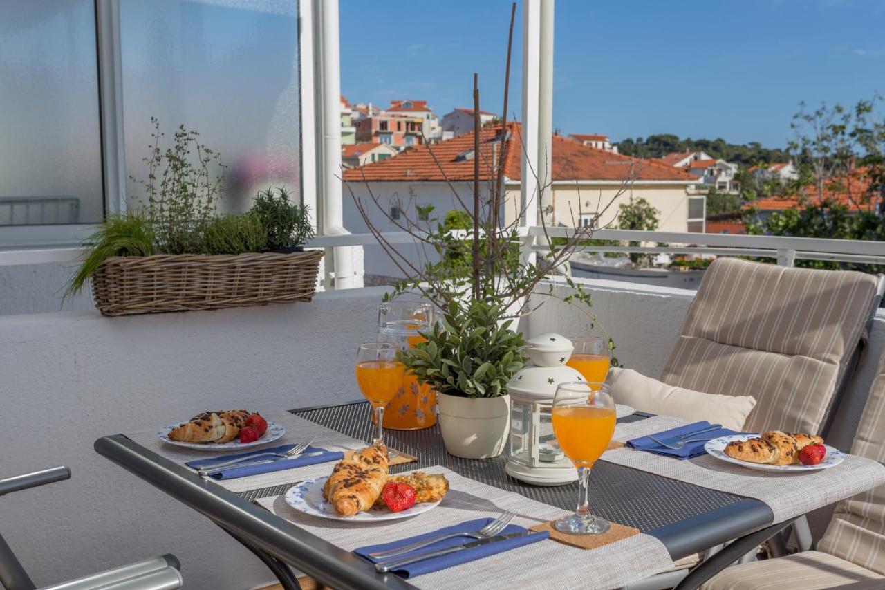 So Hvar So Good! Spacious With Terrace هفار المظهر الخارجي الصورة