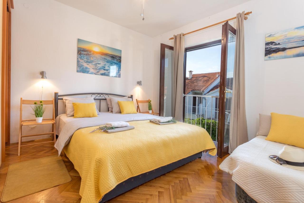 So Hvar So Good! Spacious With Terrace هفار المظهر الخارجي الصورة