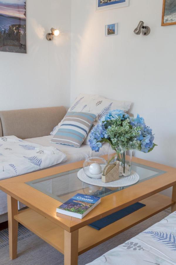 So Hvar So Good! Spacious With Terrace هفار المظهر الخارجي الصورة