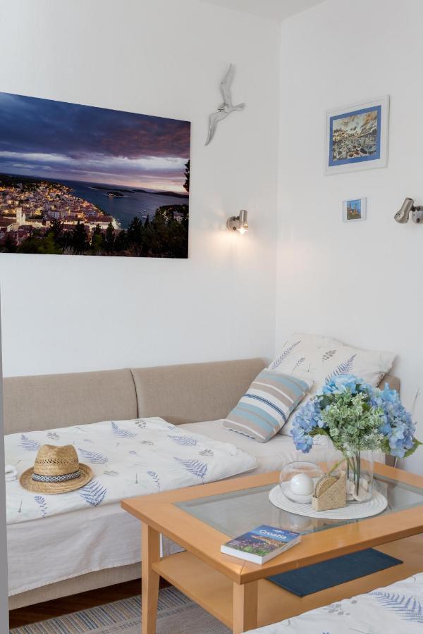 So Hvar So Good! Spacious With Terrace هفار المظهر الخارجي الصورة