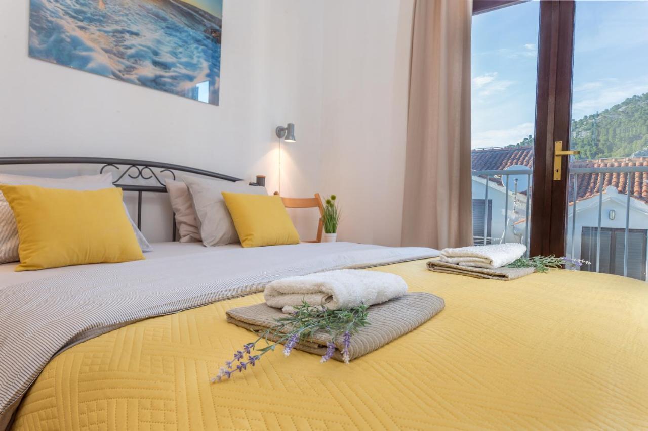 So Hvar So Good! Spacious With Terrace هفار المظهر الخارجي الصورة