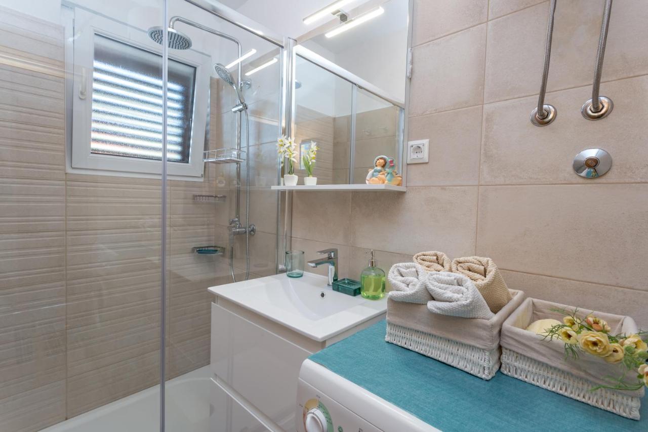 So Hvar So Good! Spacious With Terrace هفار المظهر الخارجي الصورة