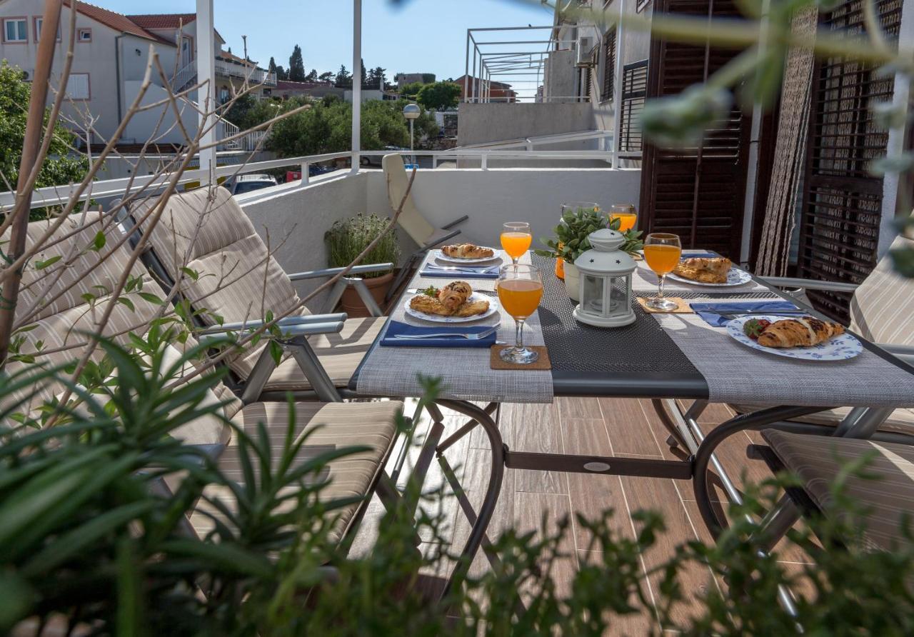 So Hvar So Good! Spacious With Terrace هفار المظهر الخارجي الصورة