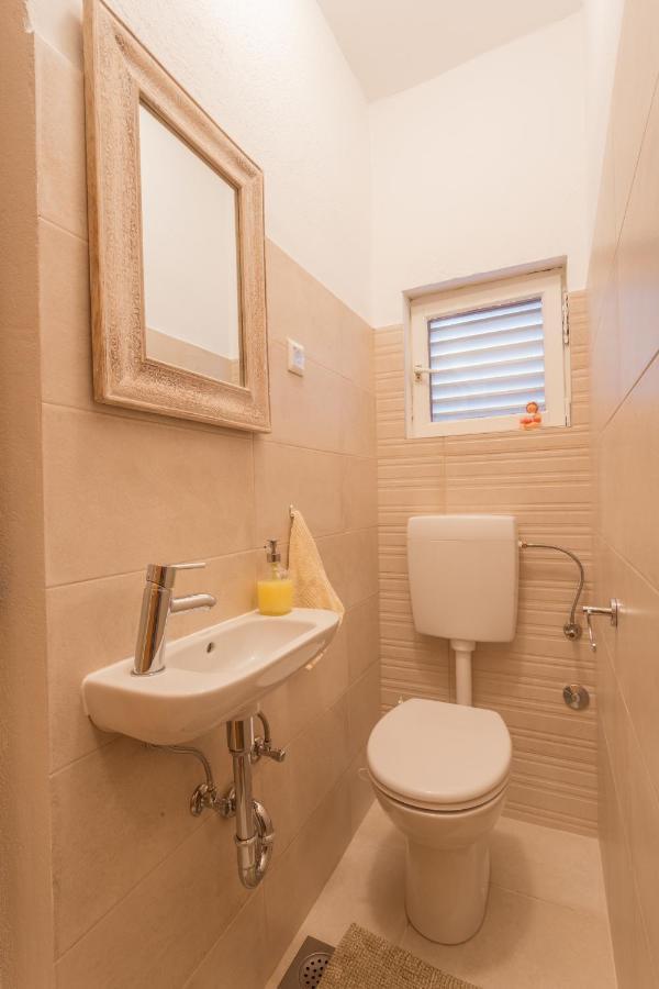 So Hvar So Good! Spacious With Terrace هفار المظهر الخارجي الصورة